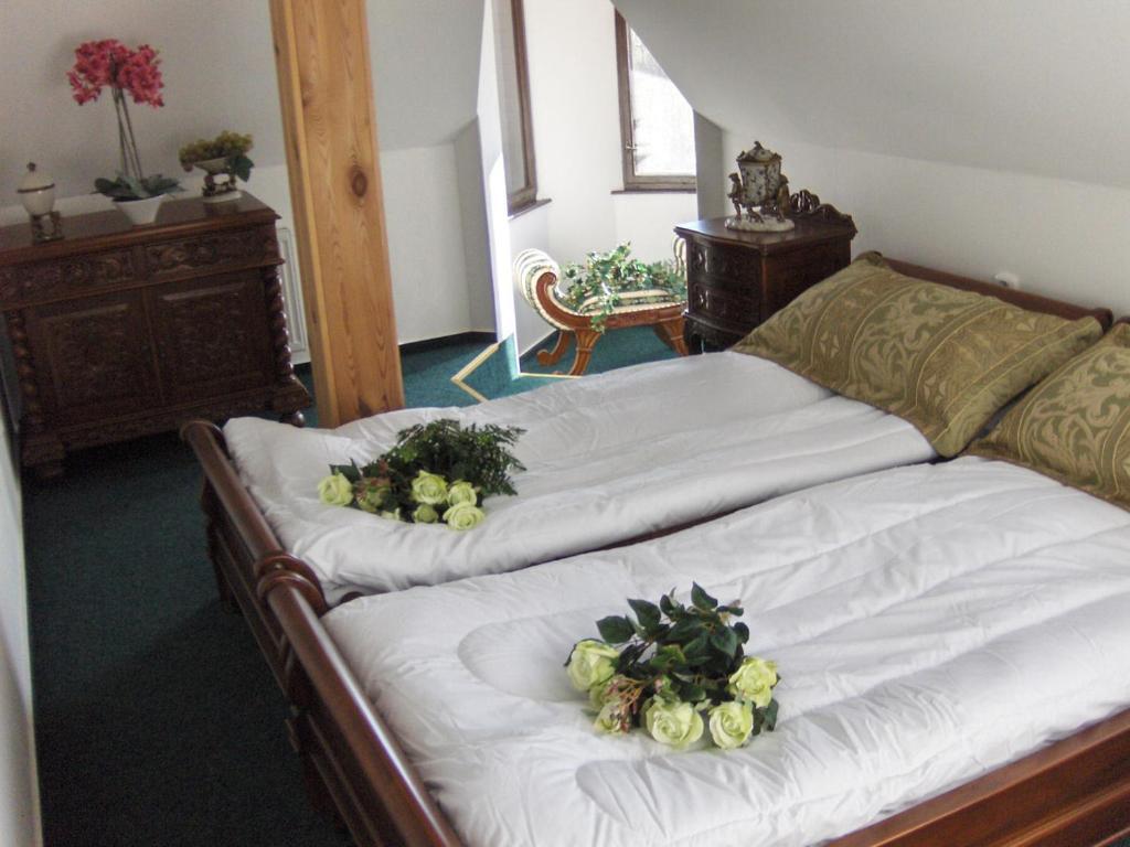 Romantic Chateau Krásná Lípa Zimmer foto