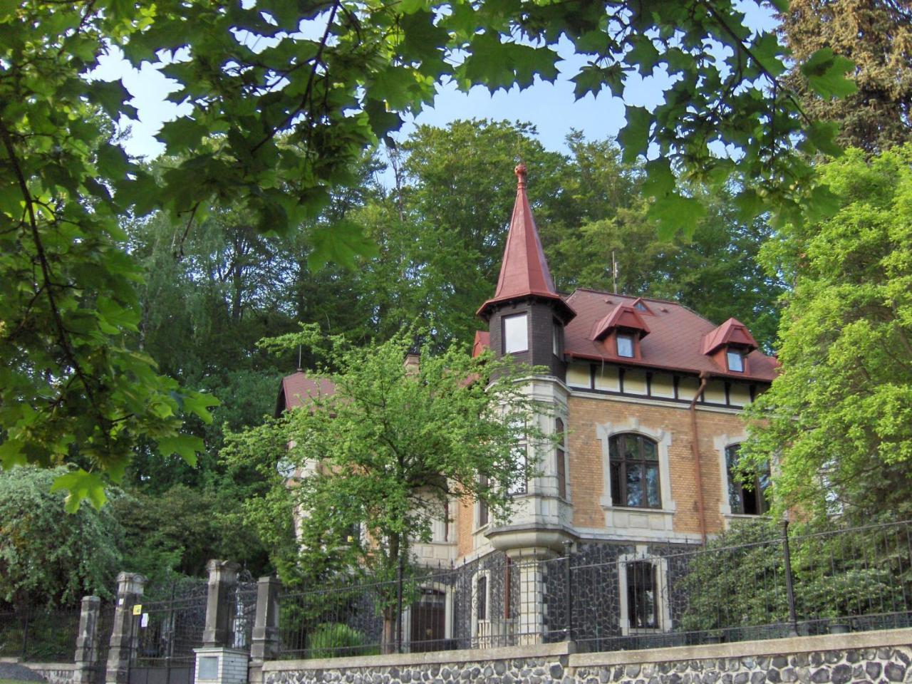 Romantic Chateau Krásná Lípa Exterior foto